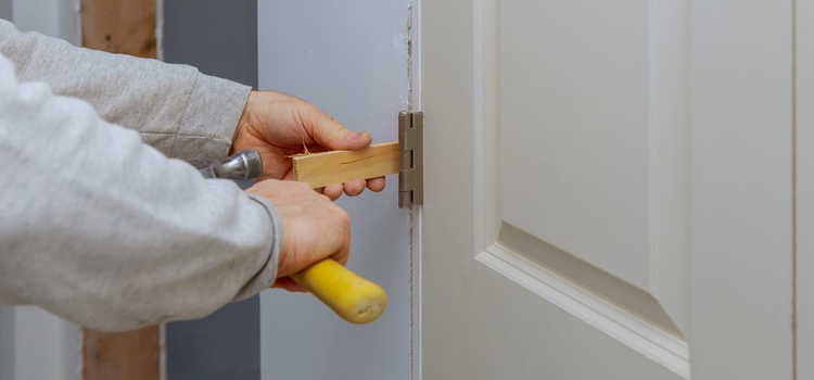fiberglass entry door repair in Gravenhurst